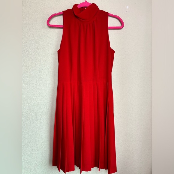 Sarah Campbell Red Chiffon Pleated Fit & Flare Knee Length Halter Dress P8 - Picture 1 of 10